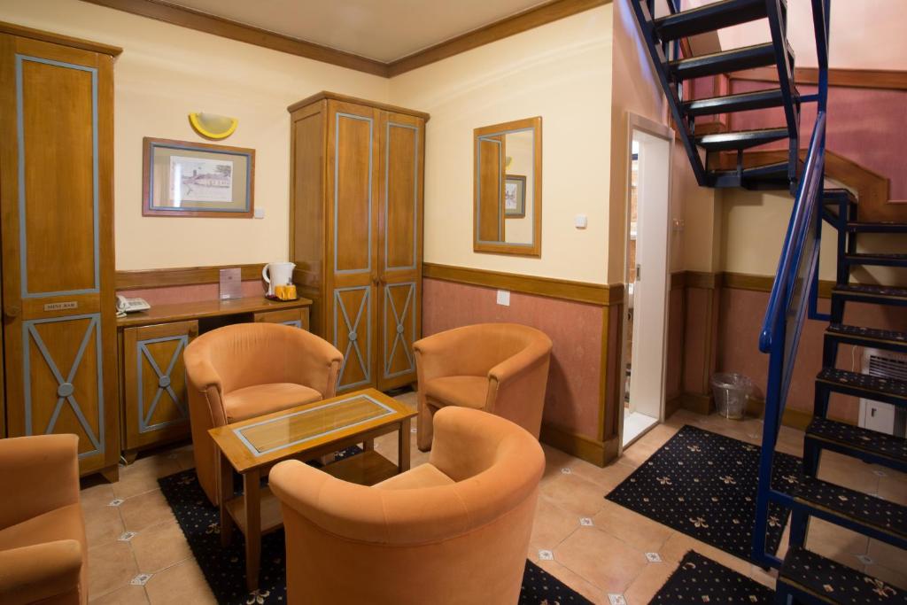 Posezení v ubytování Garni Hotel Zenit