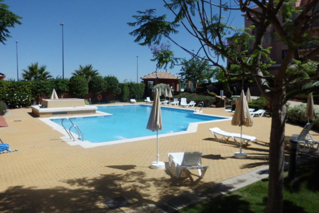 Bazén v ubytování Playa Canela I by Ĥ nebo v jeho okolí