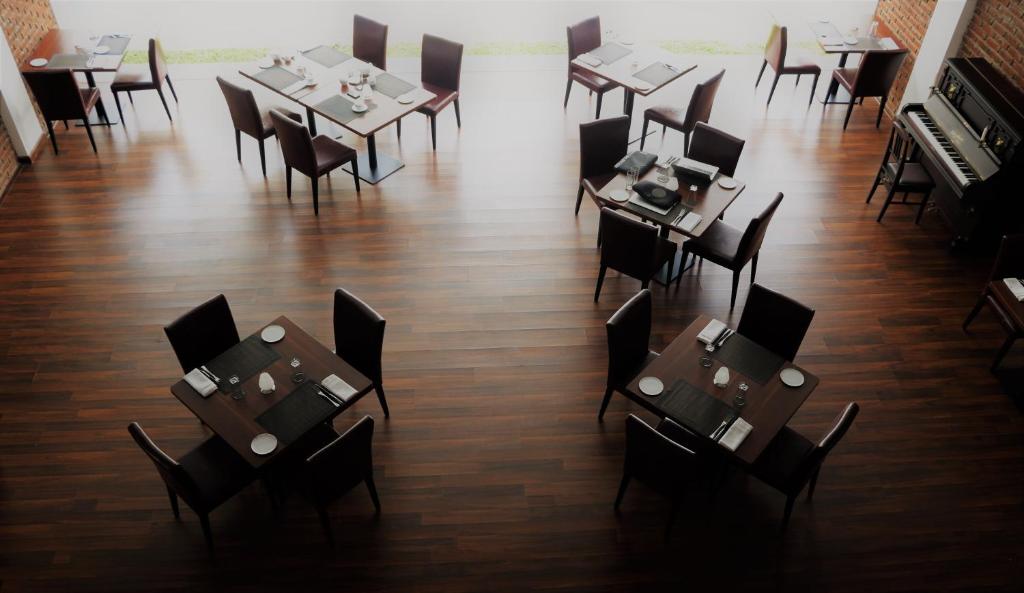 Restaurace v ubytování Daffodils Beach Negombo