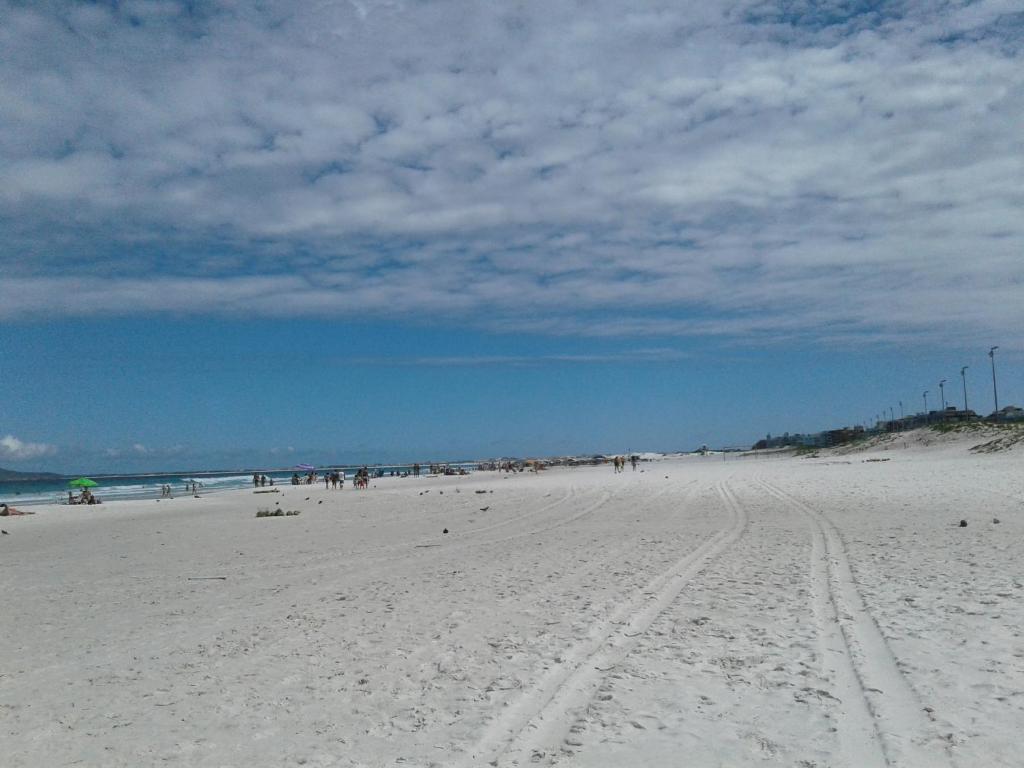  Apto Temporada Cabo Frio