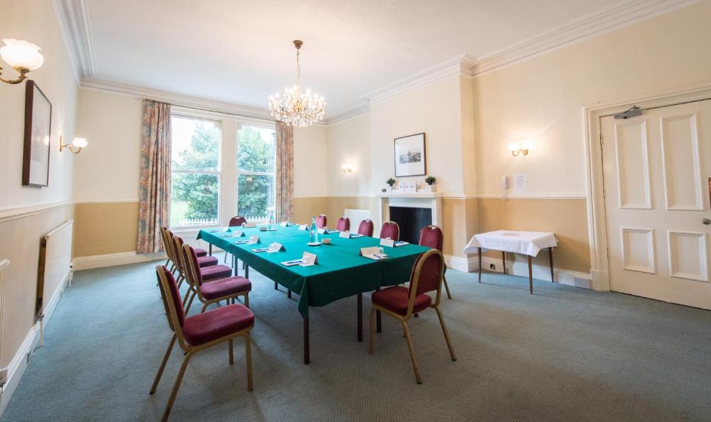 Cairn Hotel - Resim 43