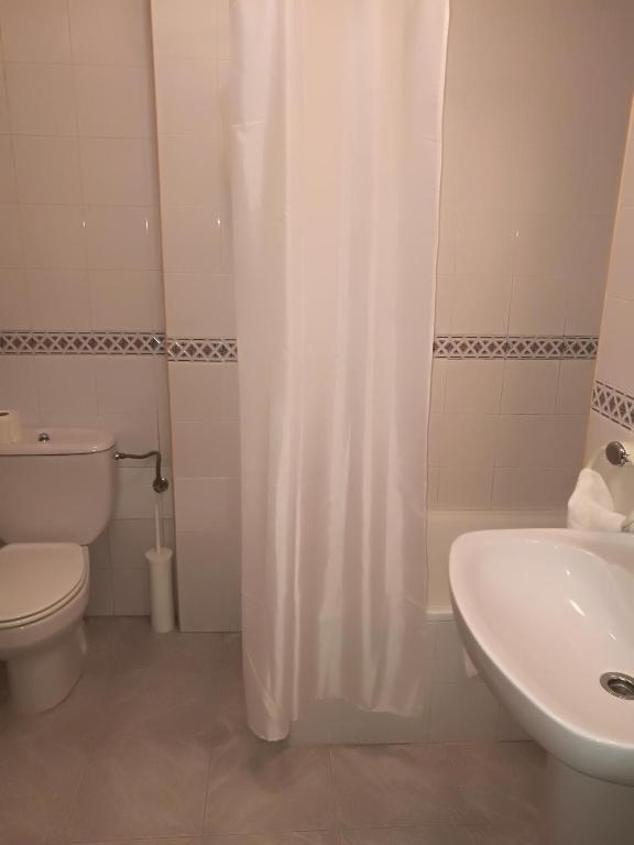 Un baño de Hotel Solatorre