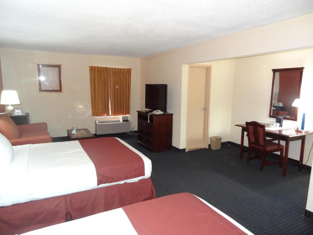 Red Carpet Inn Newark - Irvington NJ - Chambre Queen De Luxe Avec Deux Lits Queen - Non-fumeurs