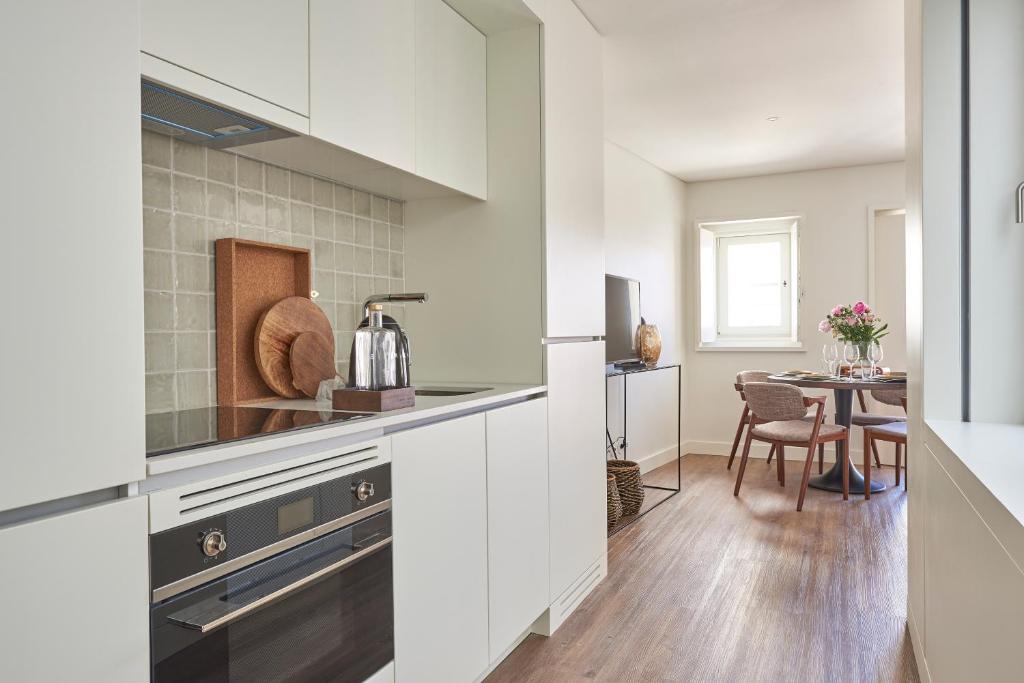 Lisbon Best Choice Prime Apartments Alfama - 14