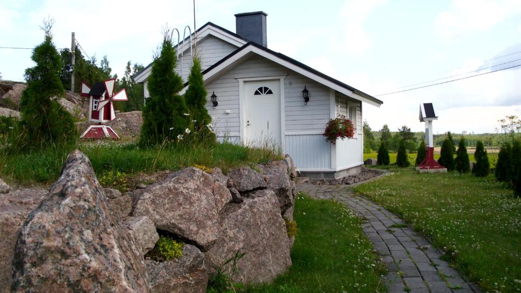 Kyläsepän Maja - Habitación Doble O Gemela Con Vista Al Jardín