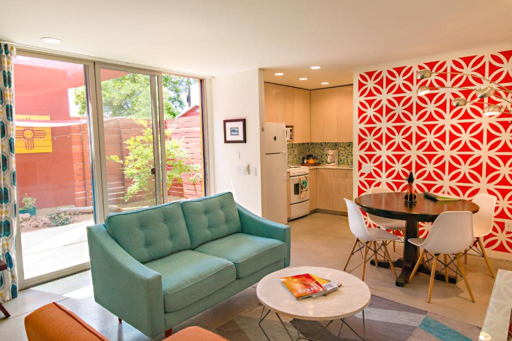 Modern Casita in Historic Downtown Albuquerque - Apartment