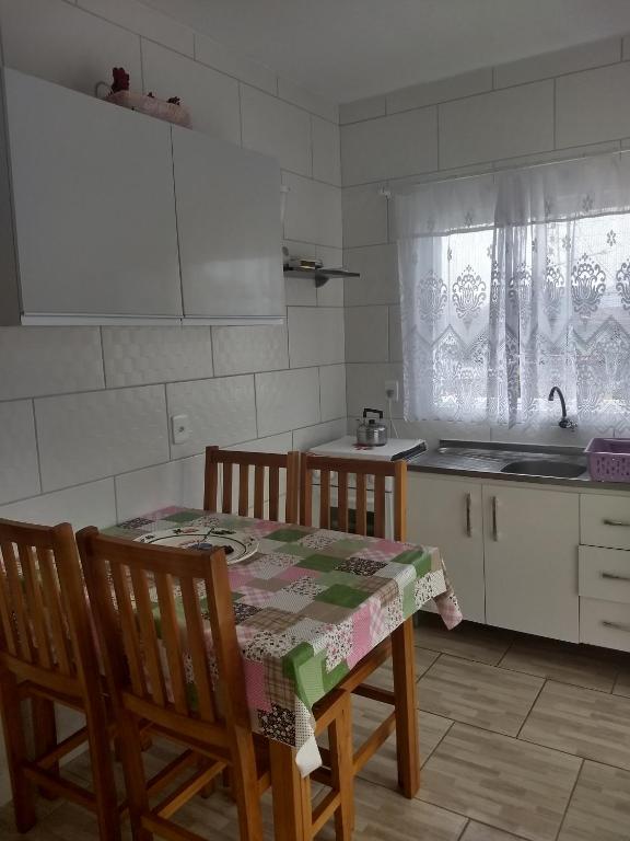  Residencial Lena