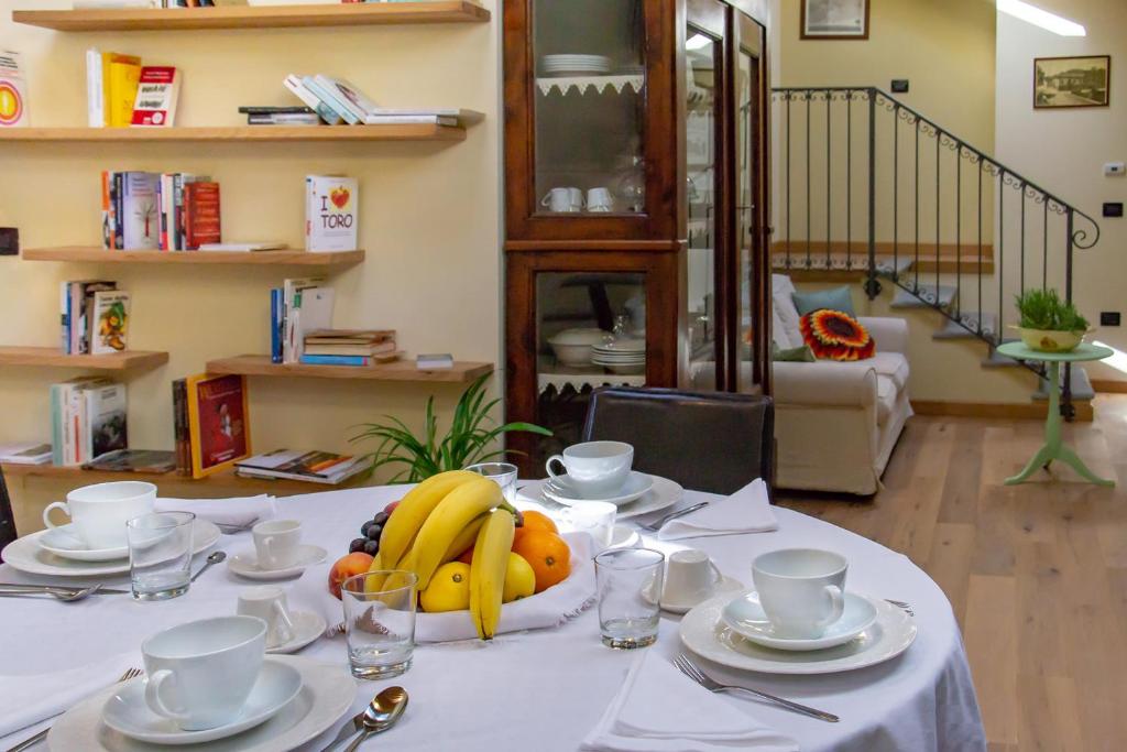 Jedlo v ubytovaní bed & breakfast alebo blízkom okolí