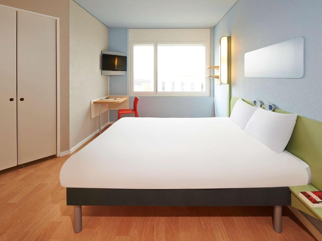 Voodi või voodid majutusasutuse ibis budget Basel City toas