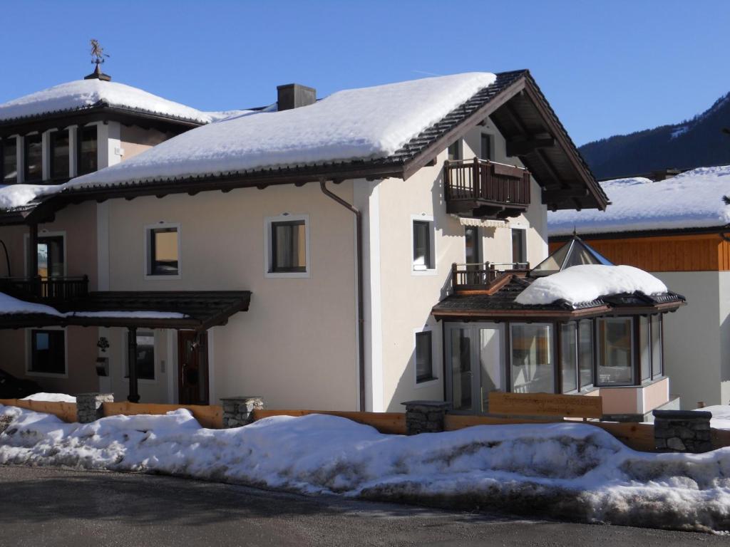 The building in which Az apartmant is located