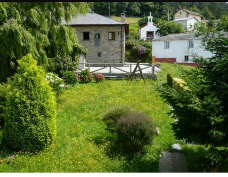Casas rurales Apartamentos y Casa La Paredana, agroturismo en Fontoria, Asturias