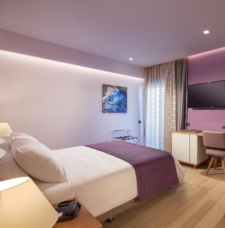 Blue Lagoon City Hotel - 5