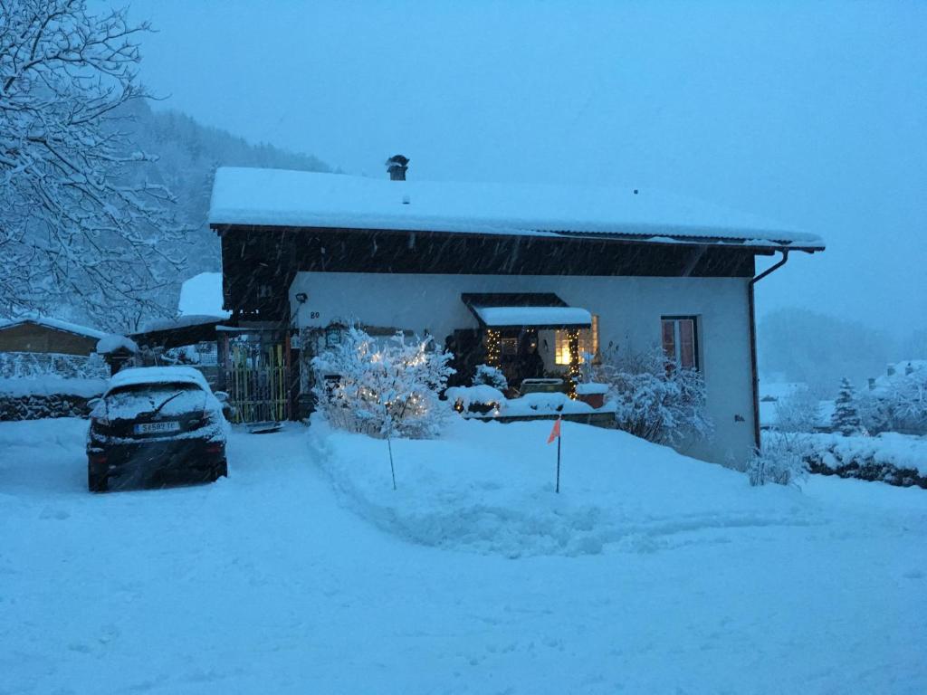Landhaus Fay B&B v zimě