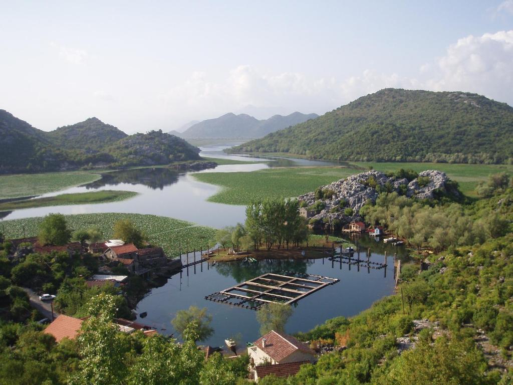 Skadar Lake - Karuč Apartments - Housity