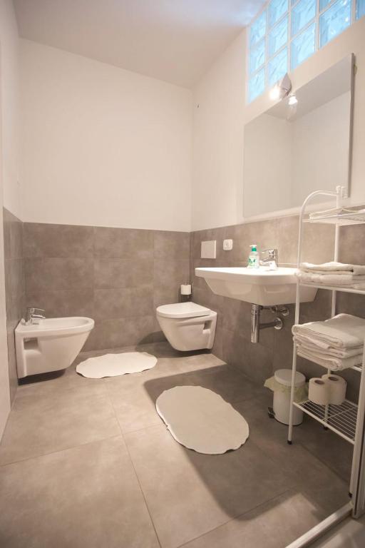 A bathroom at Casa Lorenzo