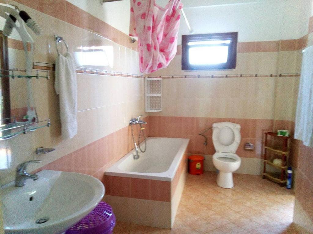 Toris House - Image 7