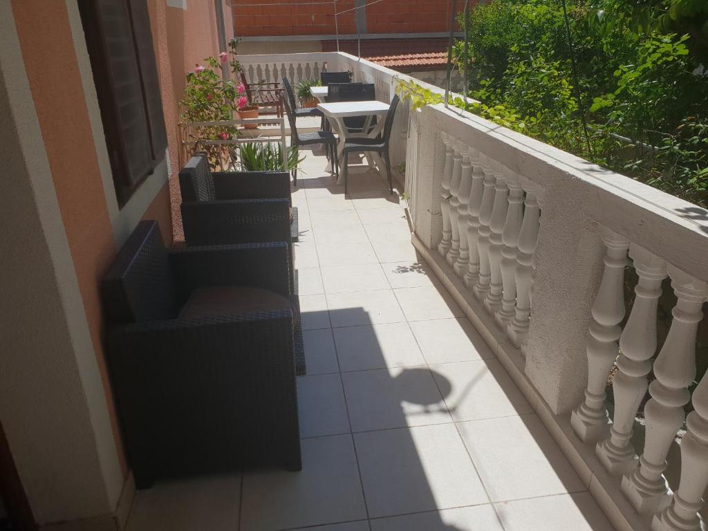 Balkón nebo terasa v ubytování Guest House Alisa