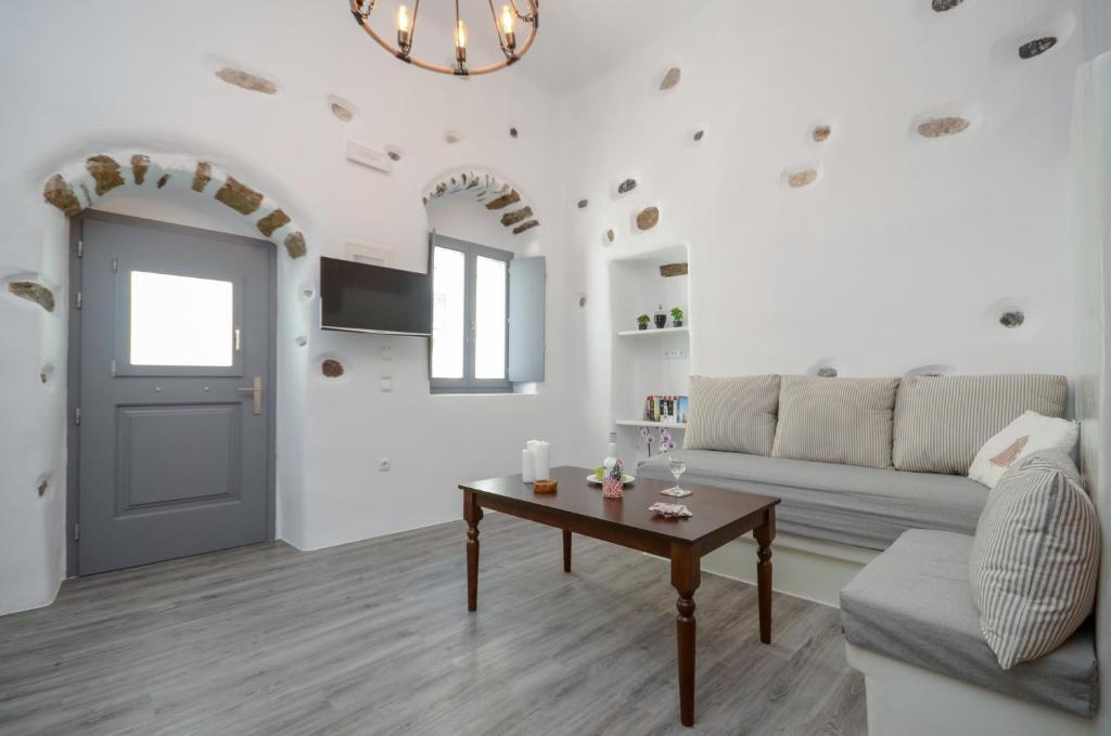 TV a/nebo společenská místnost v ubytování Venetian Suites