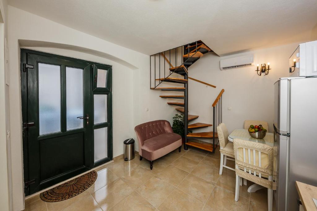 Fotografie z fotogalerie ubytování Apartman Mare v destinaci Kaštela