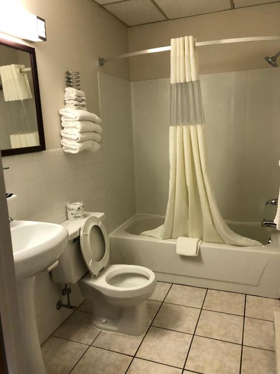 Americas Best Value Inn - Palmyra/Hershey photo