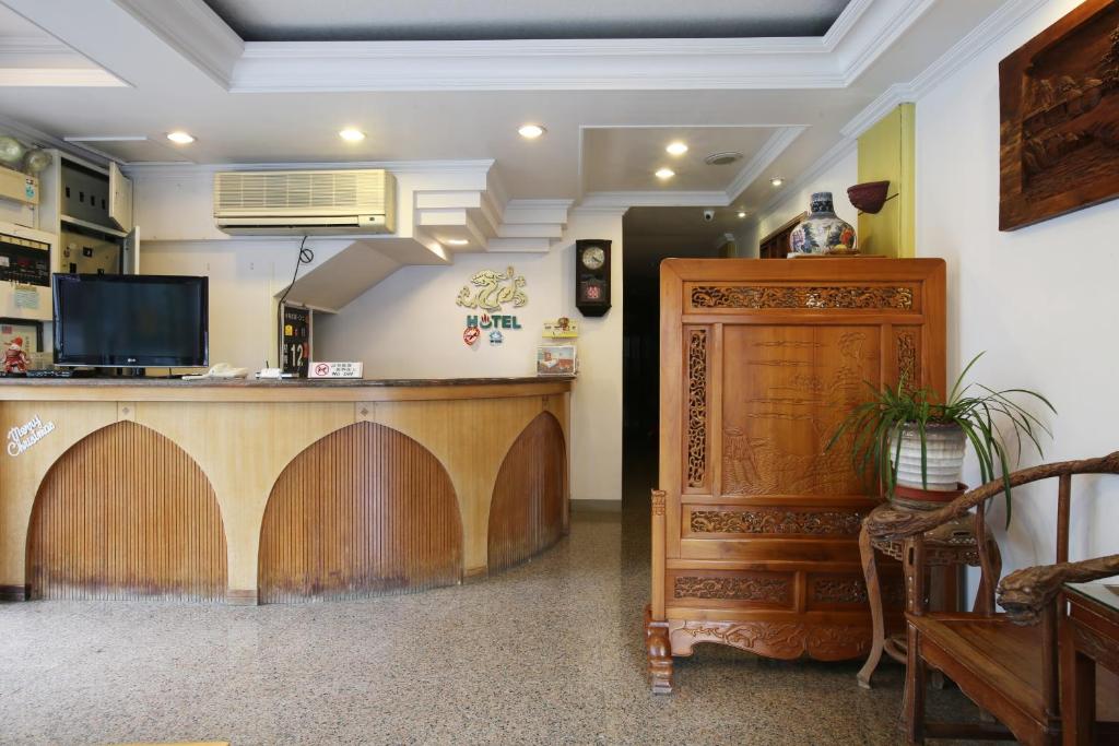 Kuchyň nebo kuchyňský kout v ubytování Long Shan Hotel