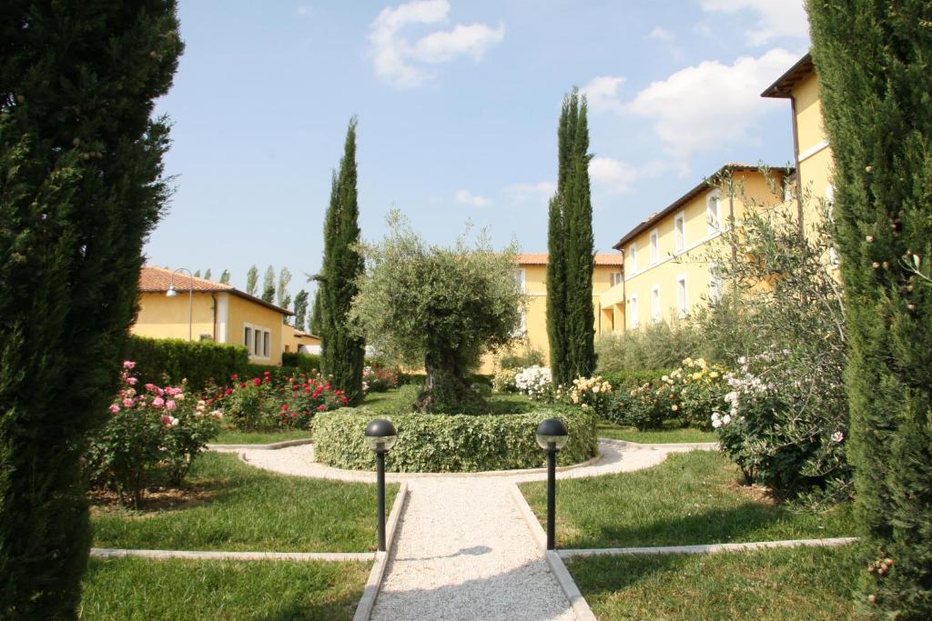 Zahrada ubytování Delfina Palace Hotel