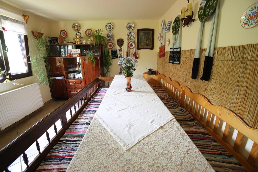 Fotografie z fotogalerie ubytování Pensiune Saroklak v destinaci Sîncraiu