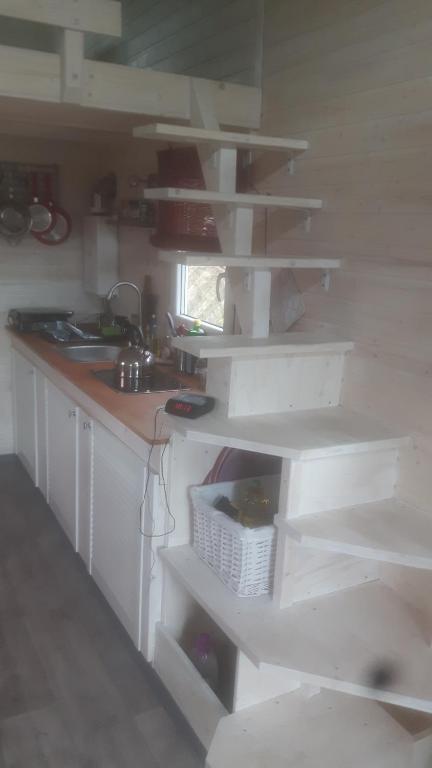 Kuchyň nebo kuchyňský kout v ubytování tinyhouse-dangast 1