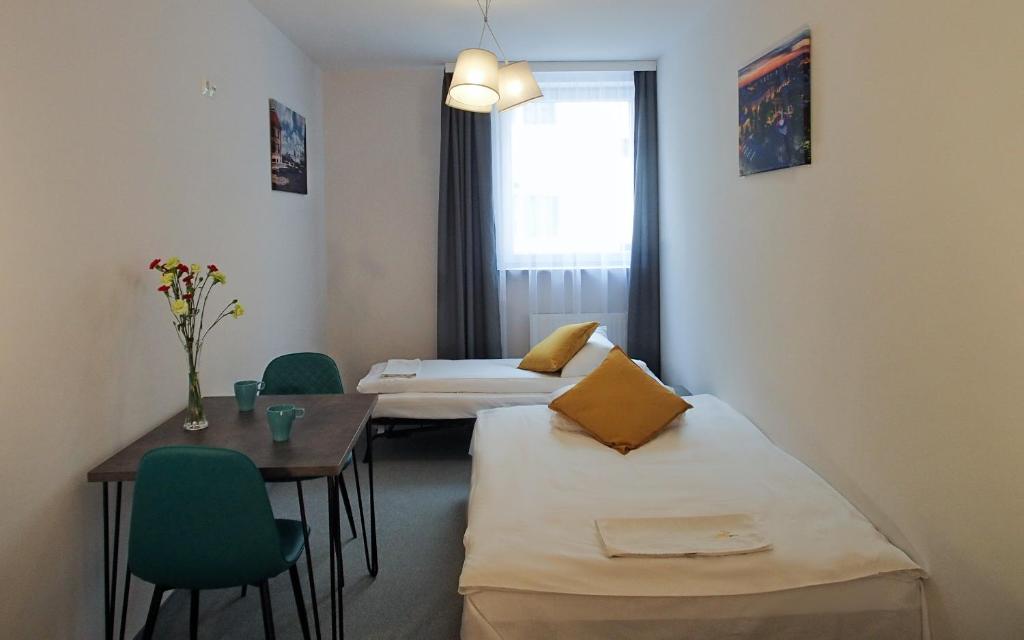 Pokoje z aneksami Orla 6 - 12