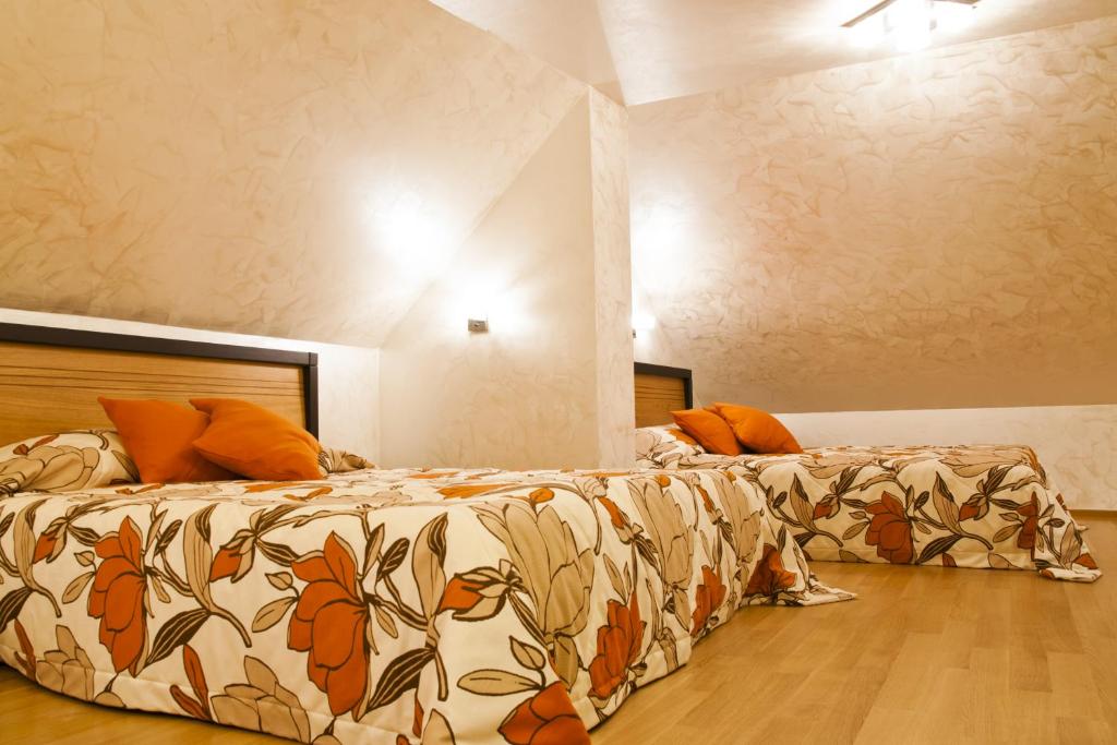 Efbet Hotel - One-Bedroom Apartment