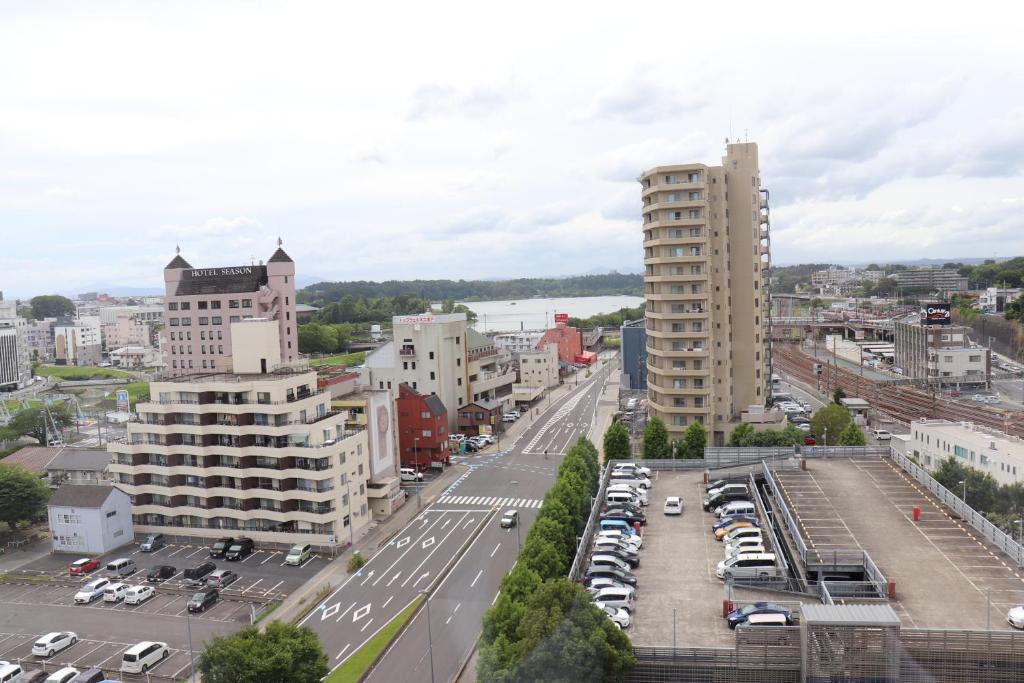 Nespecifikovaný výhled na destinaci Mito nebo výhled na město při pohledu z hotelu