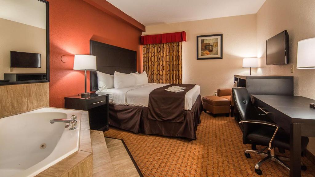 Best Western Mulberry Hotel photo