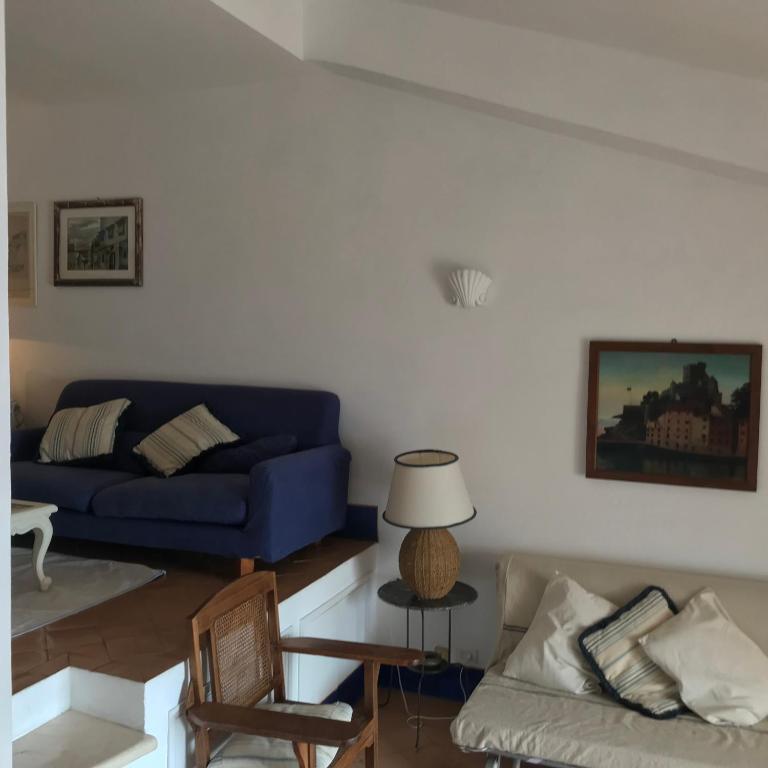 Posedenie v ubytovaní La casa sulla scogliera