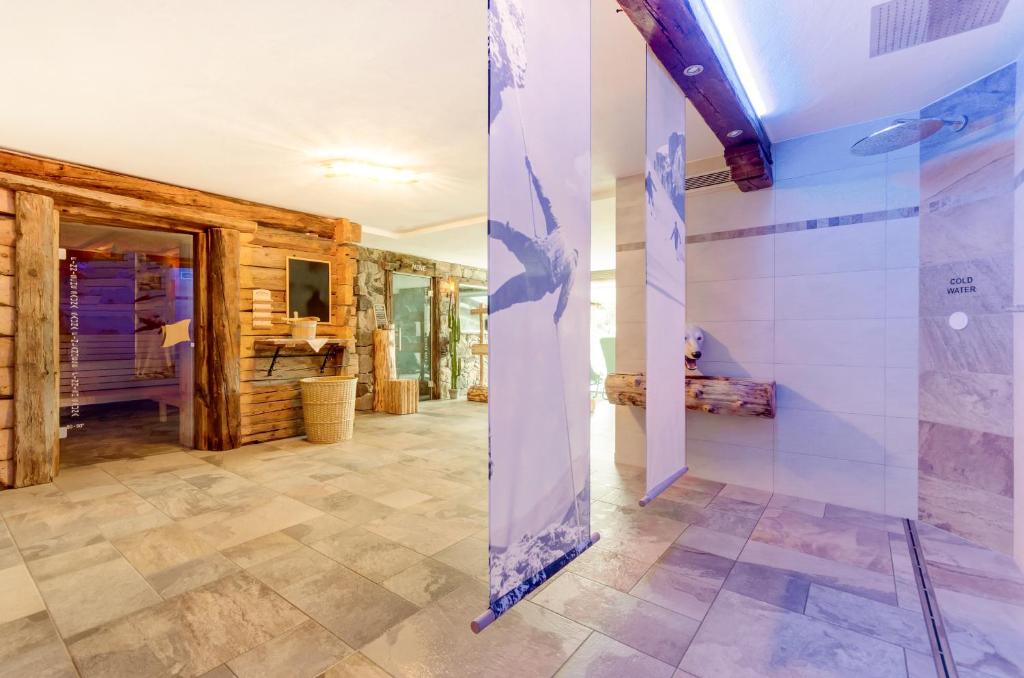 Koupelna v ubytování Hotel Jägerheim 3S