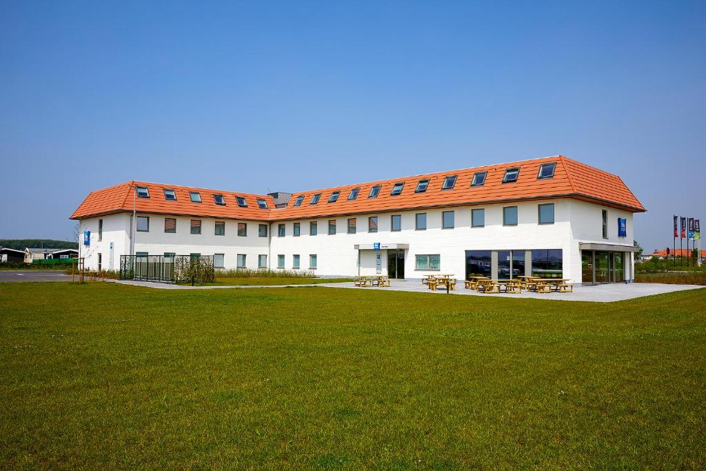 ibis budget Oostende Airport - Resim 4