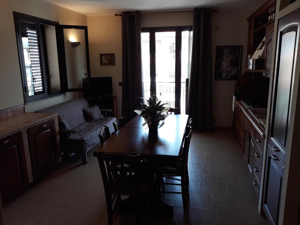 Case Vacanza Tony - Haus Mit Einem Schlafzimmer (Dachboden)