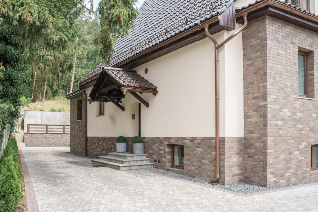 Budova, v ktorej sa apartmán nachádza