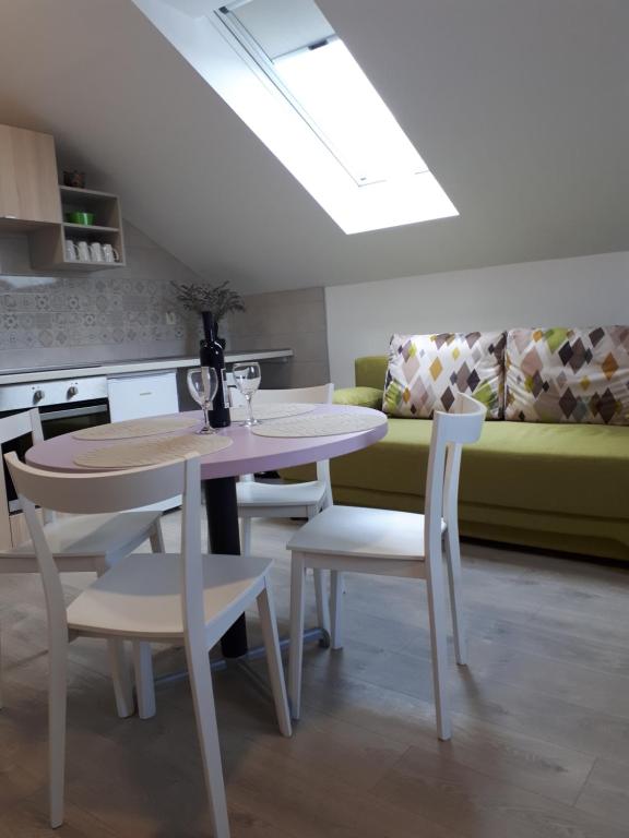 Kuchyň nebo kuchyňský kout v ubytování Apartments Zagy