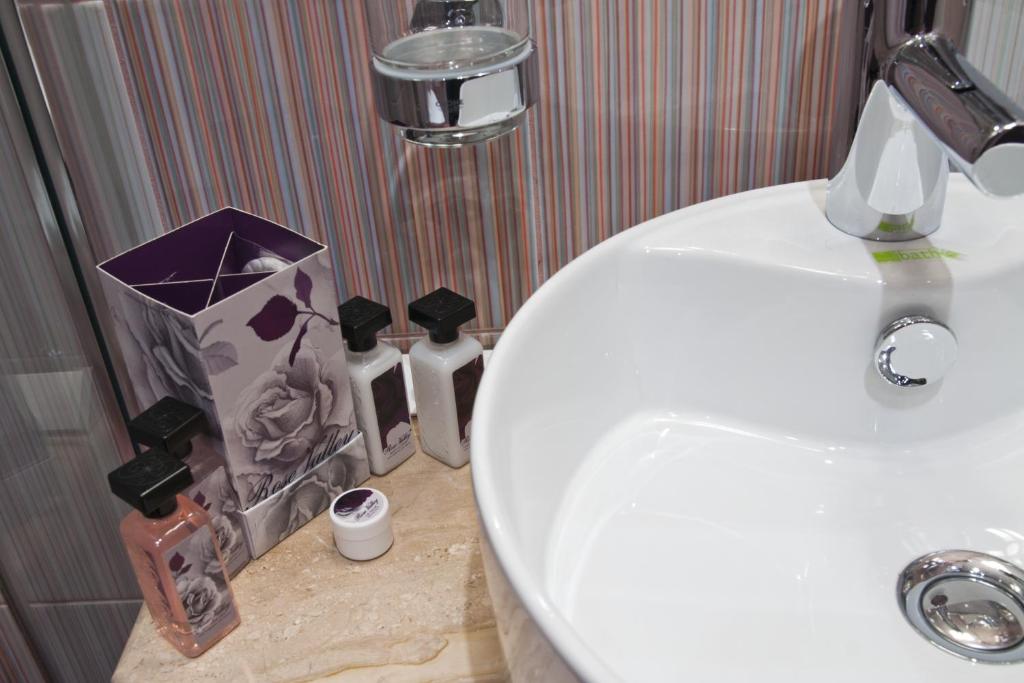 Efbet Hotel - Deluxe Twin Room