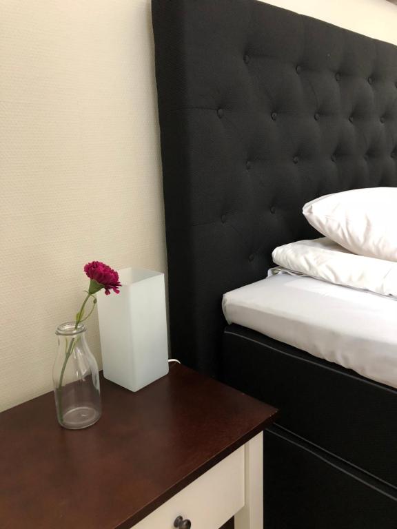 Postel nebo postele na pokoji v ubytování Hotell Björnidet