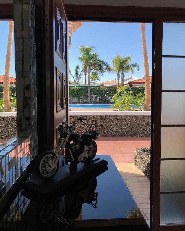A balcony or terrace at Villa Ola, Golf del Sur