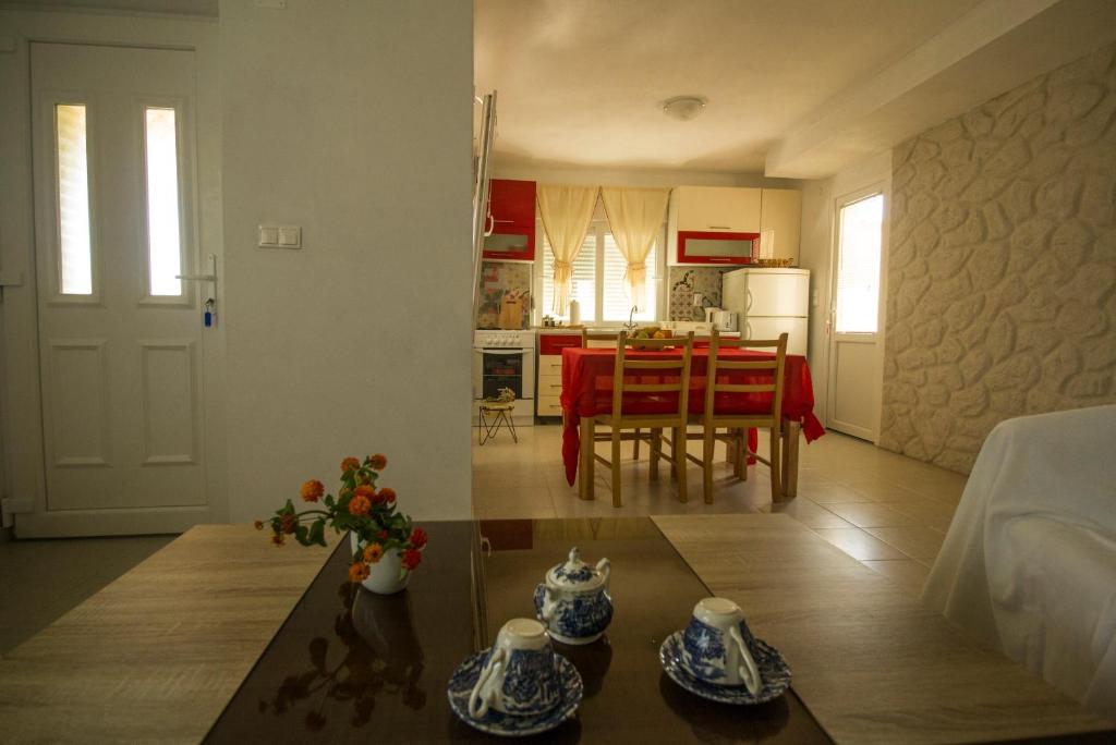 Kuchyň nebo kuchyňský kout v ubytování House JANA