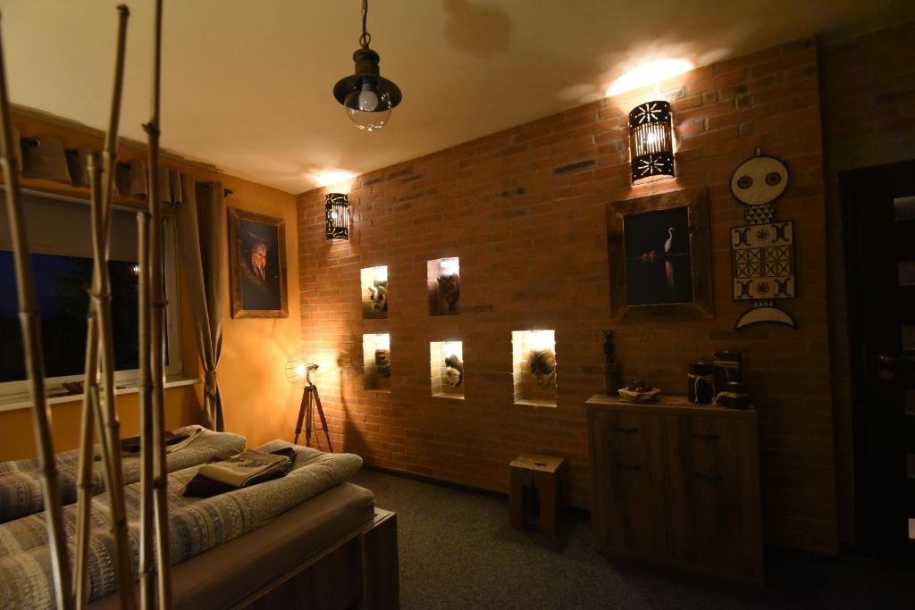 Cheetah Holiday Club - 1