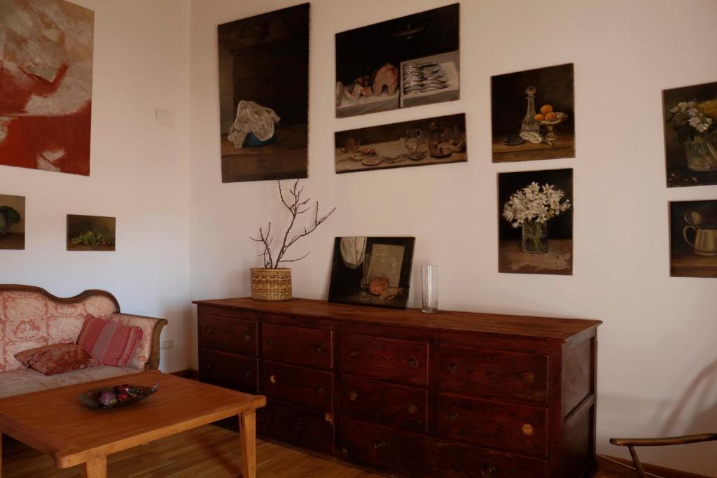 Posezení v ubytování Apartamento en casa del s.XVI