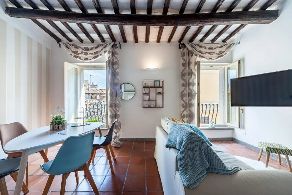 ELEGANCE LOFT IN CAMPO DE’ FIORI, Roma, Italia