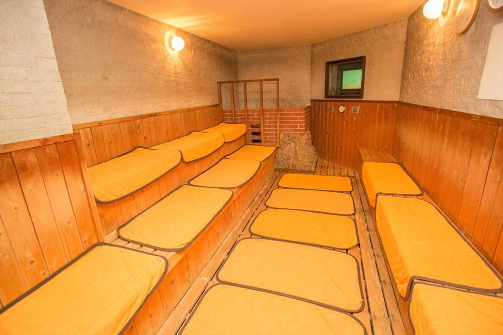TV a/nebo společenská místnost v ubytování Kur and Hotel Suruga