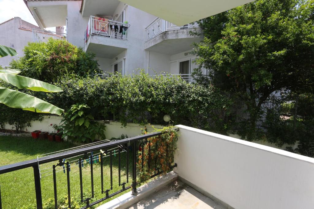 Balkón nebo terasa v ubytování Iris Seafront Apartments
