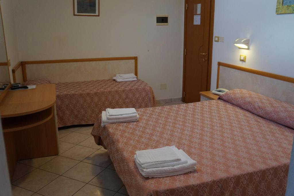 Hotel Calipso - Triple Room Attic