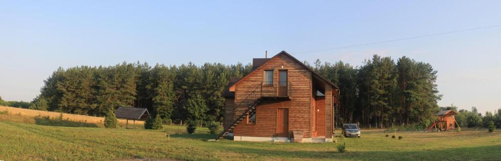 Kohalik huviväärsus puhkemajakeste lähedal
