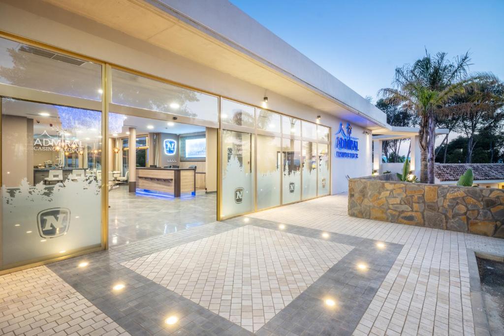 Hotel Admiral Casino & Lodge, San Roque – Bijgewerkte prijzen ...